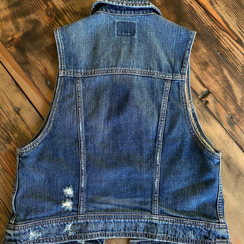 Jean Vest - Picture 3 of 3